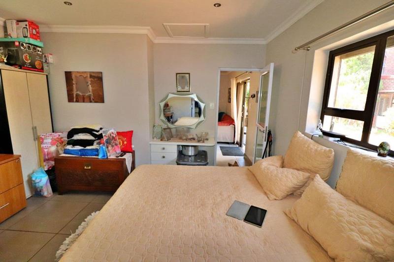 4 Bedroom Property for Sale in Dawnview Gauteng