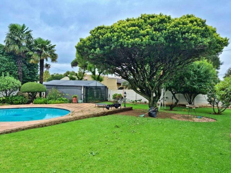 4 Bedroom Property for Sale in Dawnview Gauteng