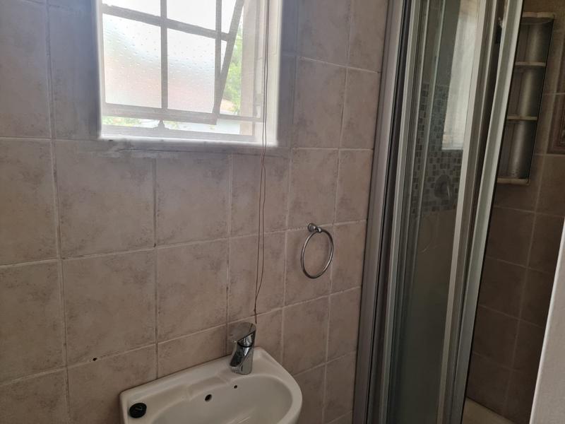 4 Bedroom Property for Sale in Edenvale Central Gauteng