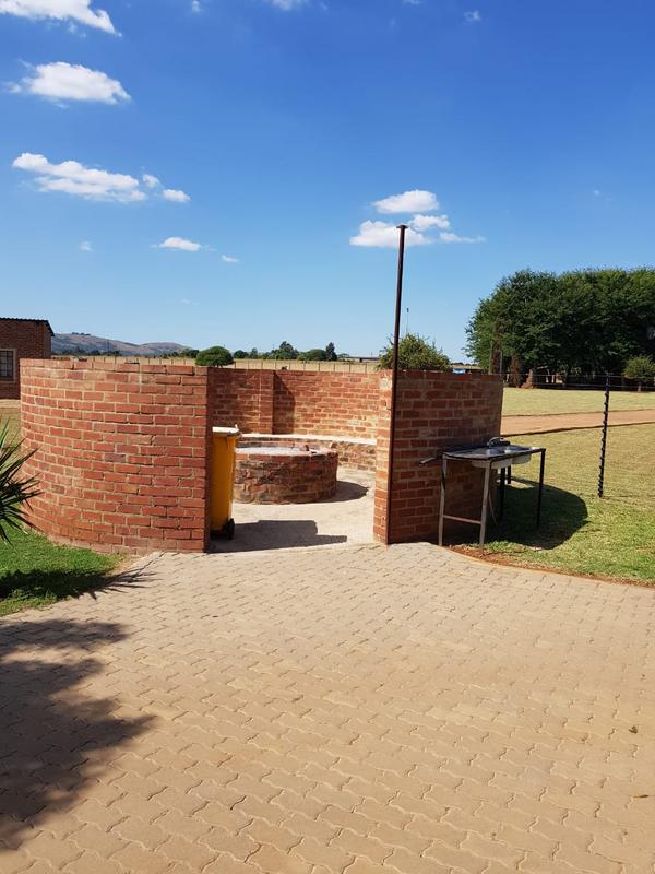 To Let 1 Bedroom Property for Rent in Zandfontein AH Gauteng