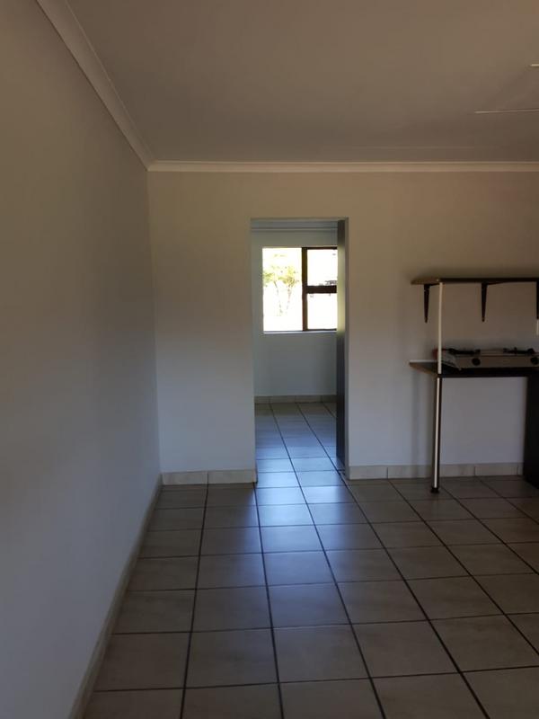 To Let 1 Bedroom Property for Rent in Zandfontein AH Gauteng