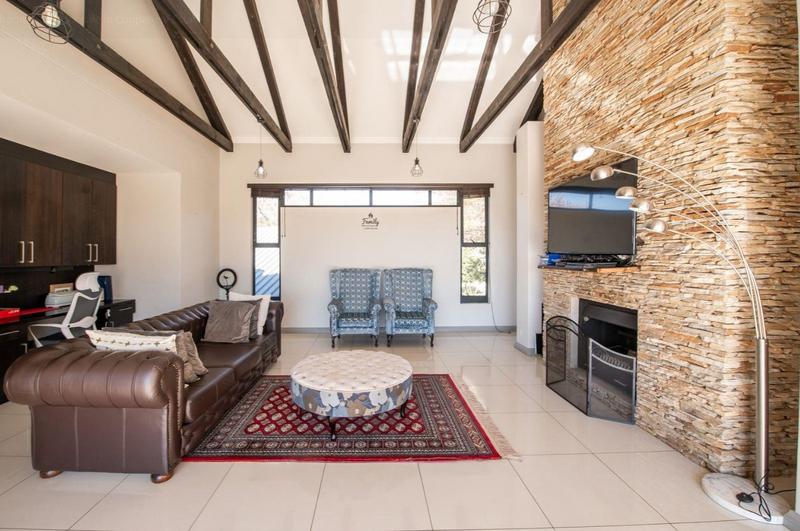 4 Bedroom Property for Sale in Copperleaf Estate Gauteng