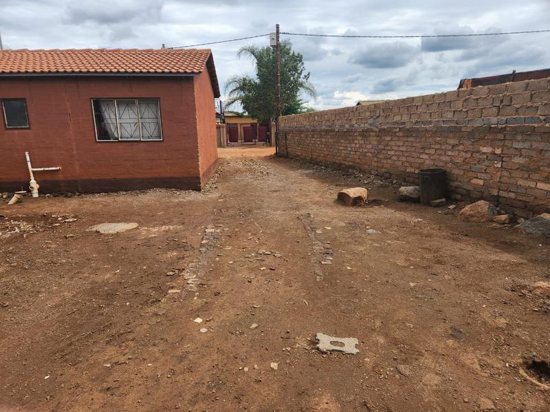 2 Bedroom Property for Sale in Soshanguve East Gauteng