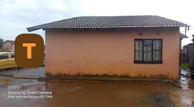 2 Bedroom Property for Sale in Sharpeville Gauteng