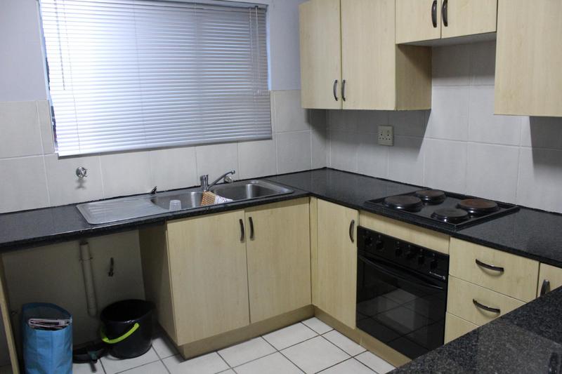 To Let 2 Bedroom Property for Rent in Bardene Gauteng