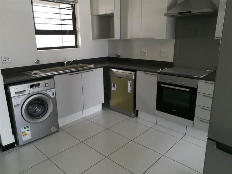 To Let 2 Bedroom Property for Rent in Fourways Gauteng