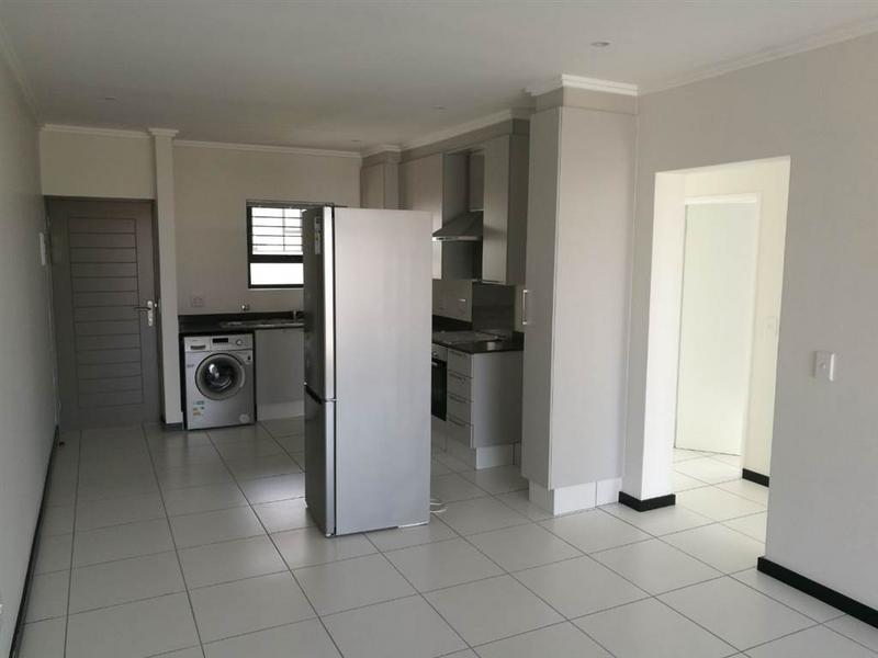 To Let 2 Bedroom Property for Rent in Fourways Gauteng