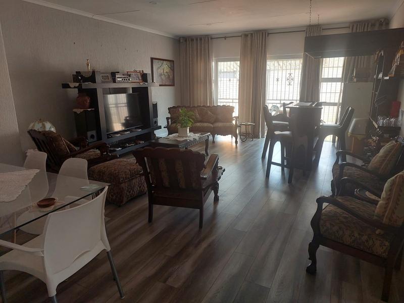 2 Bedroom Property for Sale in Vanderbijlpark SE Gauteng