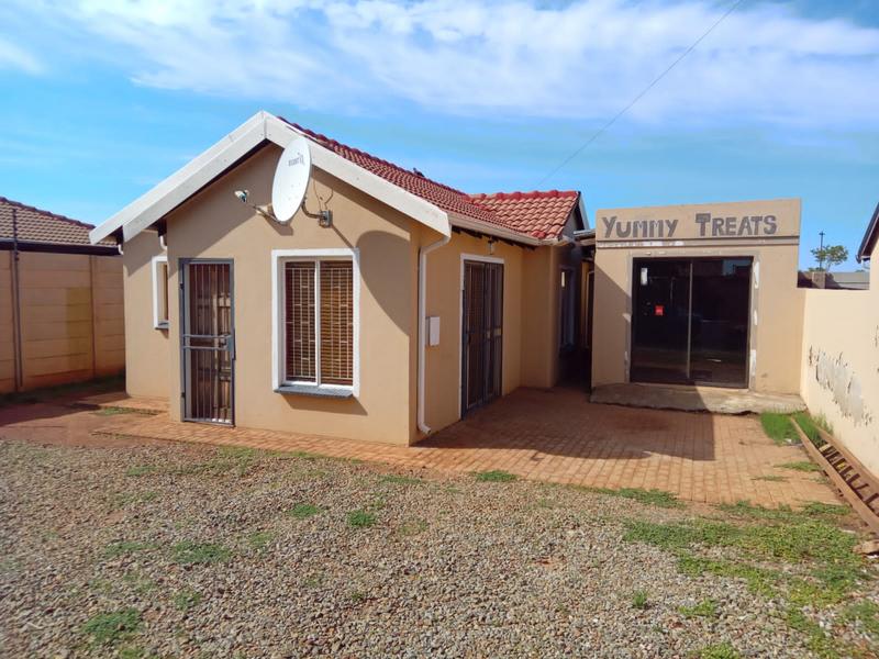 3 Bedroom Property for Sale in Protea Glen Gauteng