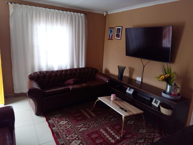 3 Bedroom Property for Sale in Protea Glen Gauteng