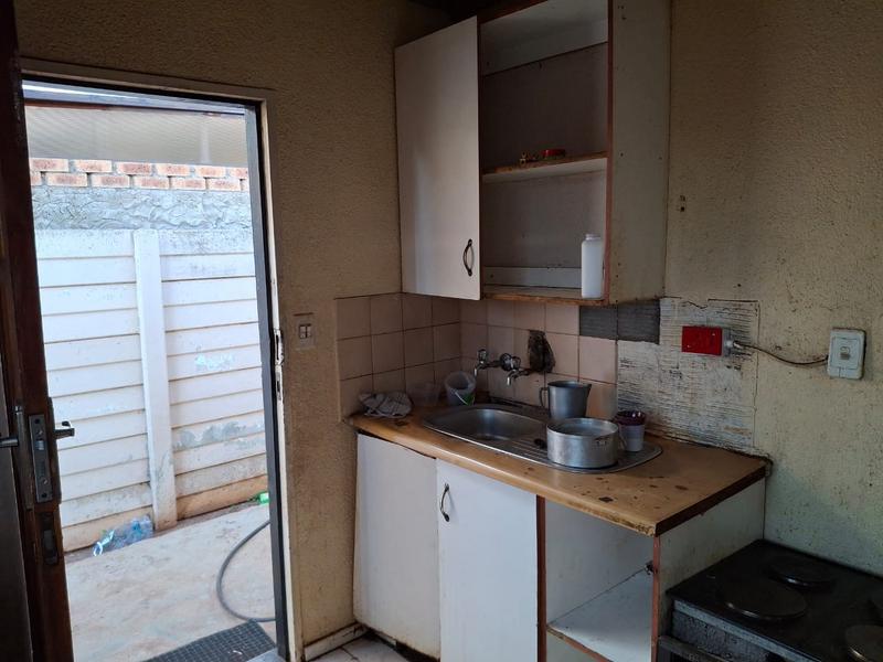 3 Bedroom Property for Sale in Protea Glen Gauteng