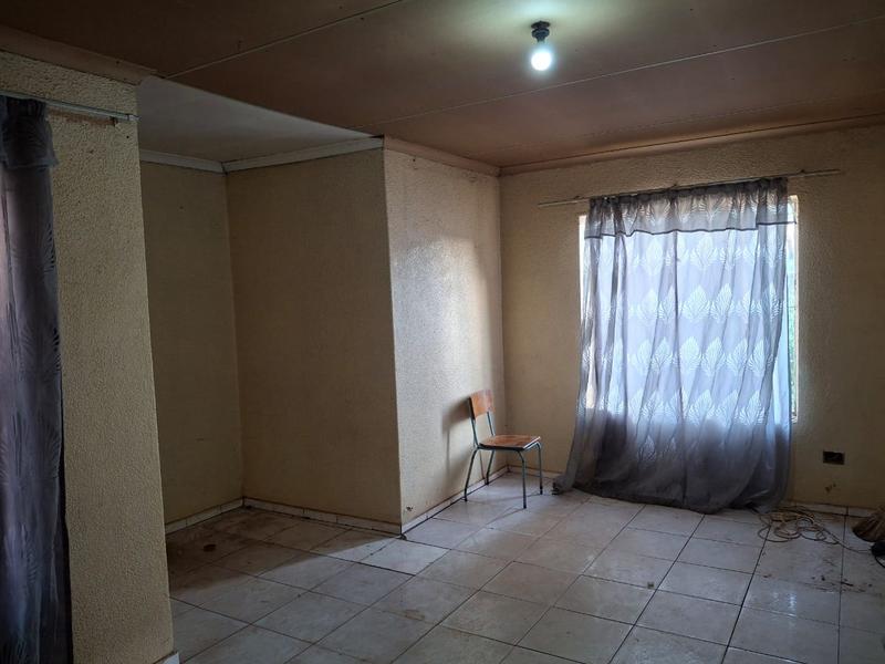 3 Bedroom Property for Sale in Protea Glen Gauteng