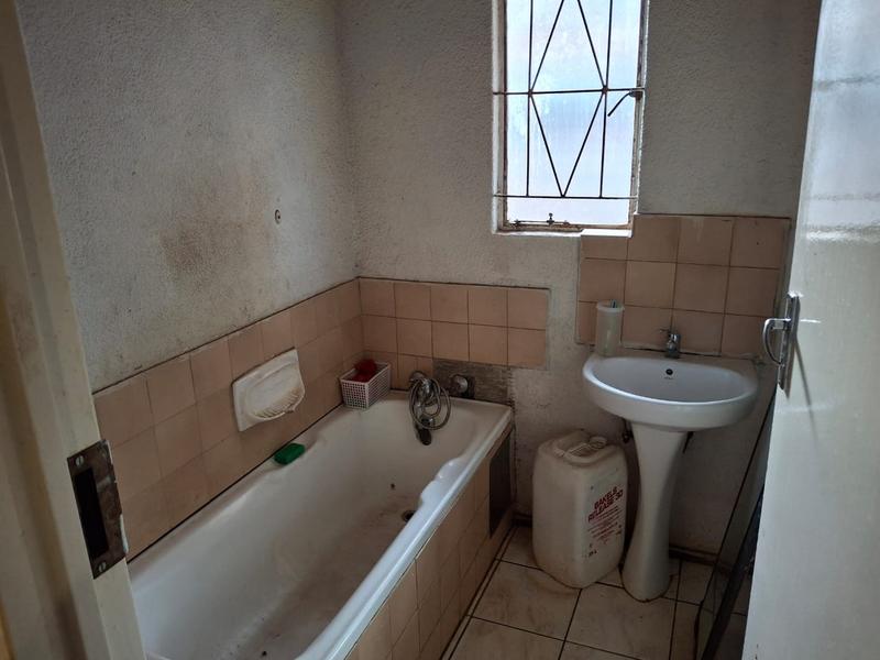 3 Bedroom Property for Sale in Protea Glen Gauteng