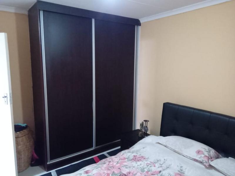 3 Bedroom Property for Sale in Protea Glen Gauteng