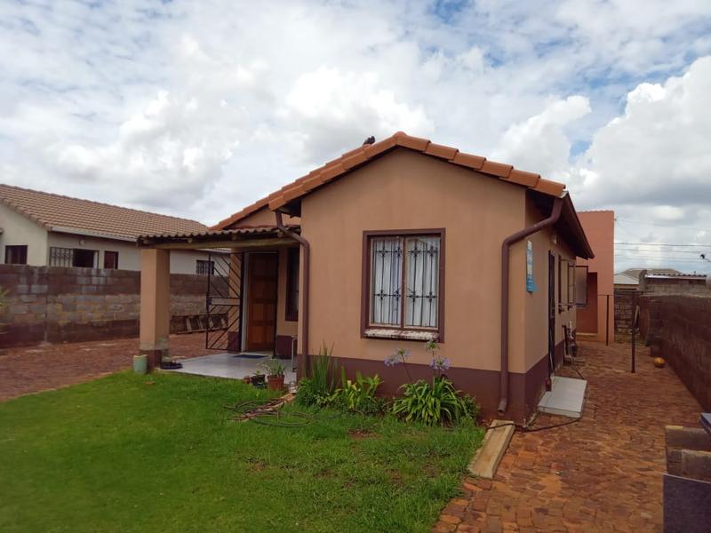 3 Bedroom Property for Sale in Protea Glen Gauteng