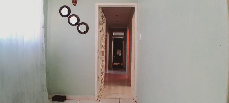 4 Bedroom Property for Sale in Fleurhof Gauteng