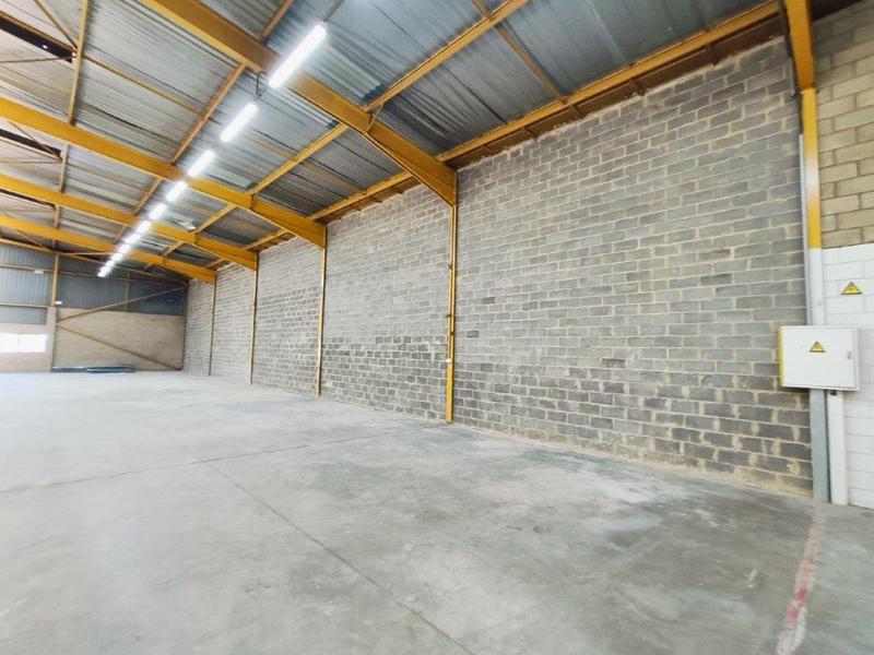 To Let commercial Property for Rent in Robertville Gauteng