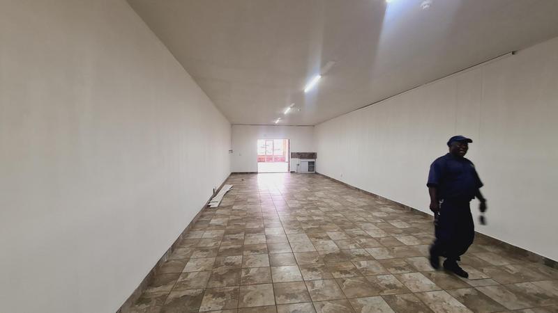 To Let commercial Property for Rent in Lynnwood Ridge Gauteng