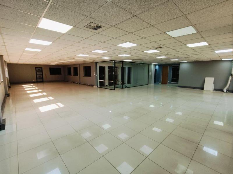 To Let commercial Property for Rent in Randjespark Gauteng