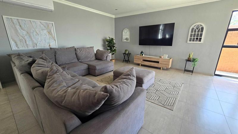 To Let 5 Bedroom Property for Rent in Waterkloof A H Gauteng