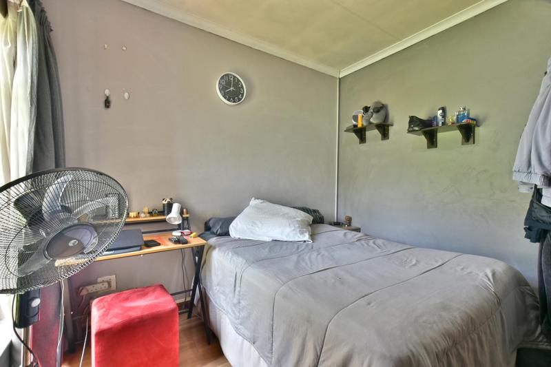 3 Bedroom Property for Sale in Brackendowns Gauteng