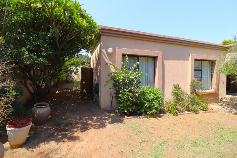 2 Bedroom Property for Sale in Noordhang Gauteng