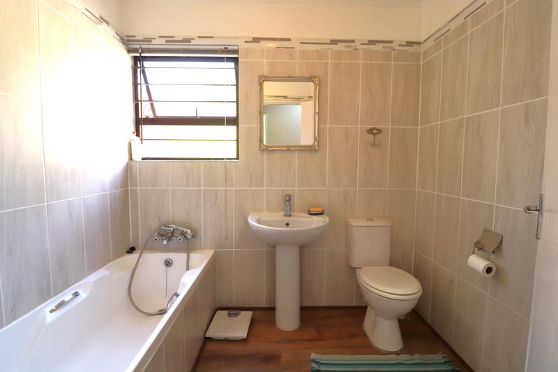 2 Bedroom Property for Sale in Noordhang Gauteng