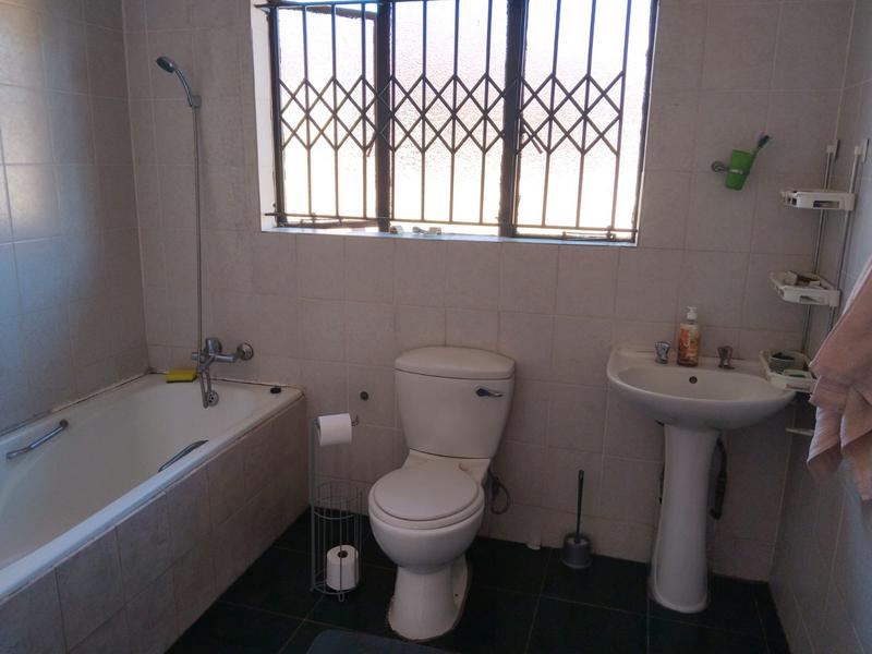 3 Bedroom Property for Sale in Spruit View Gauteng