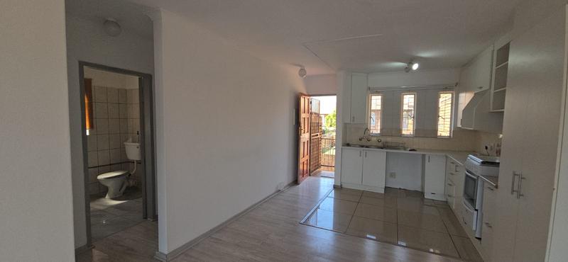 2 Bedroom Property for Sale in Doornpoort Gauteng