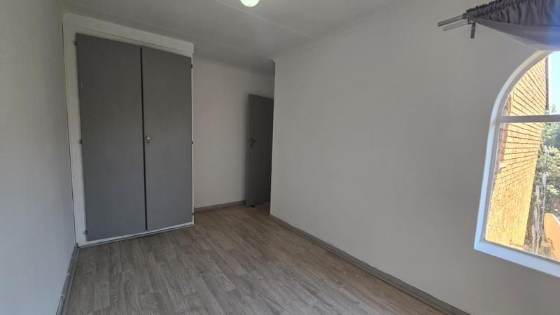 2 Bedroom Property for Sale in Doornpoort Gauteng