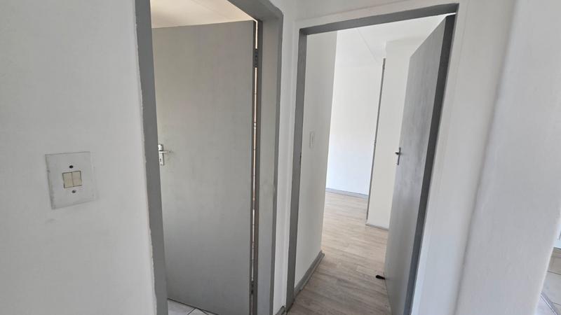 2 Bedroom Property for Sale in Doornpoort Gauteng