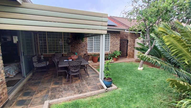 2 Bedroom Property for Sale in Montana Gauteng