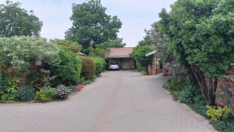 2 Bedroom Property for Sale in Montana Gauteng