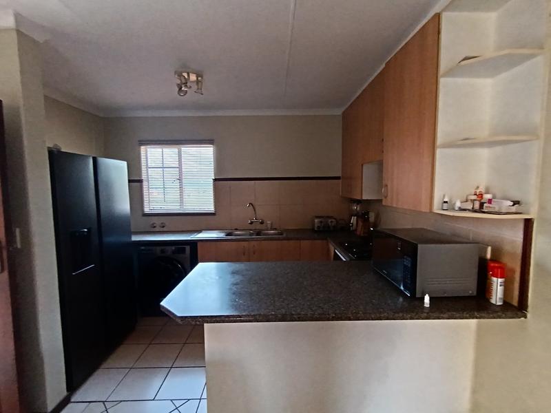 2 Bedroom Property for Sale in Karenpark Gauteng