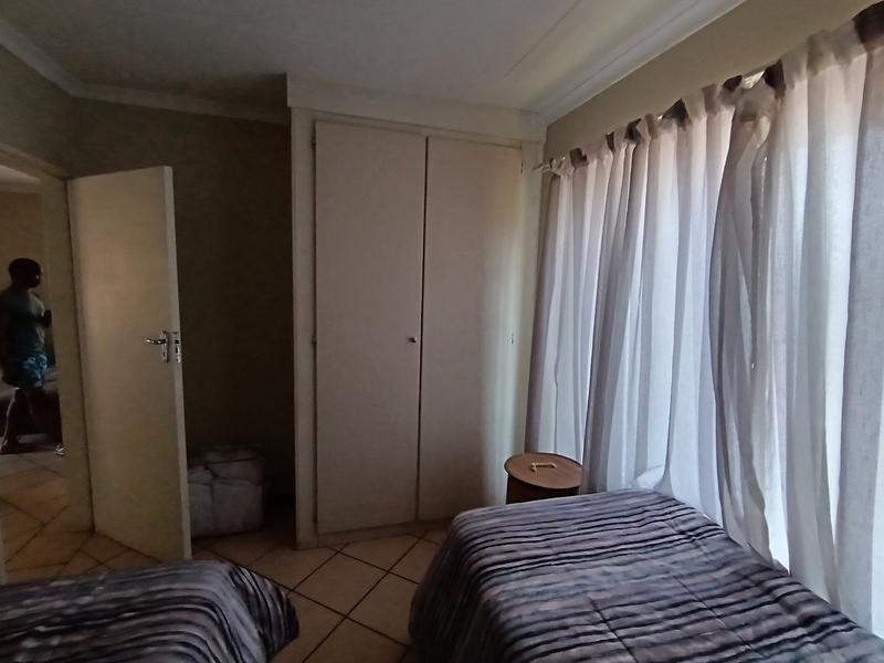 2 Bedroom Property for Sale in Karenpark Gauteng