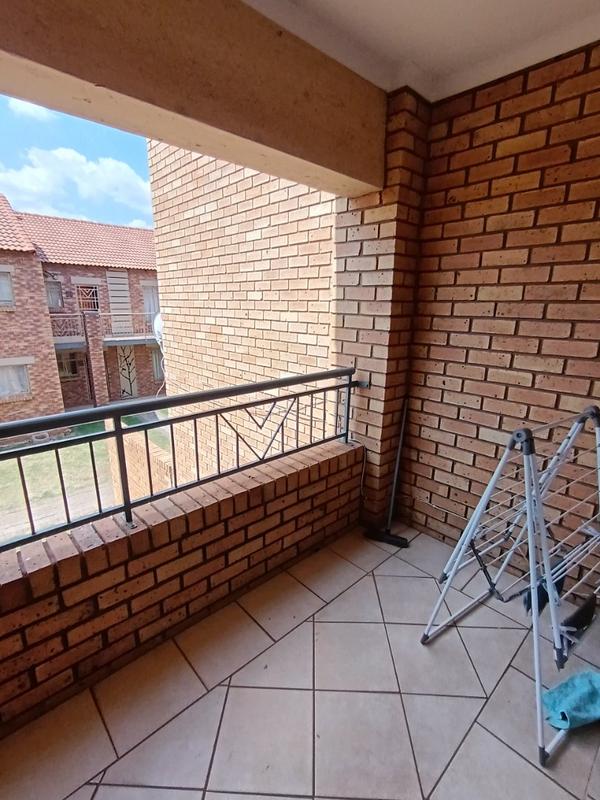 2 Bedroom Property for Sale in Karenpark Gauteng