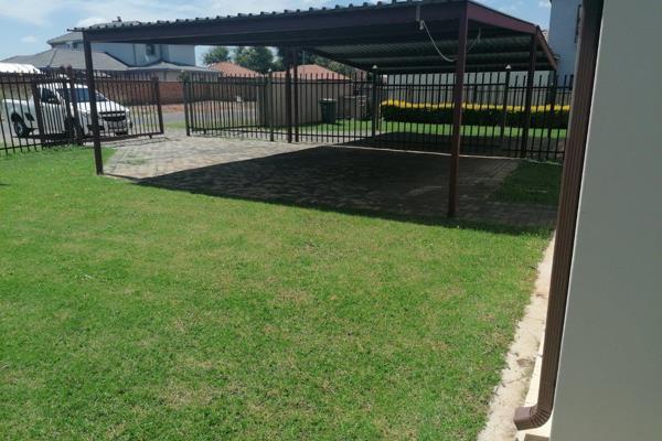 3 Bedroom Property for Sale in Karenpark Gauteng