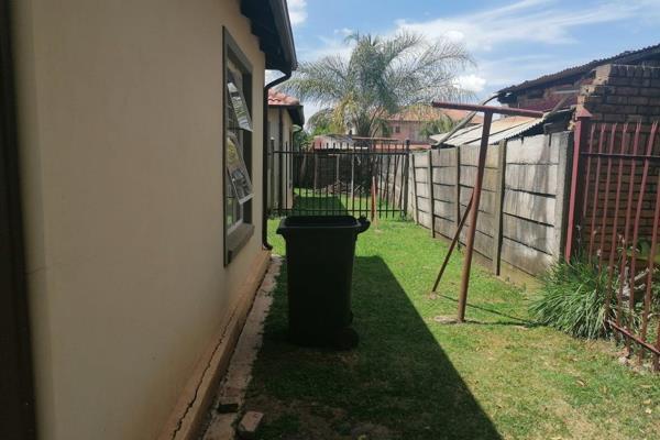 3 Bedroom Property for Sale in Karenpark Gauteng