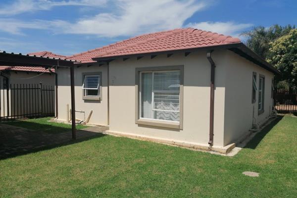 3 Bedroom Property for Sale in Karenpark Gauteng