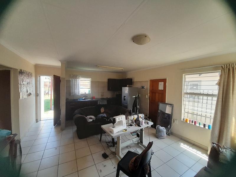 3 Bedroom Property for Sale in Karenpark Gauteng