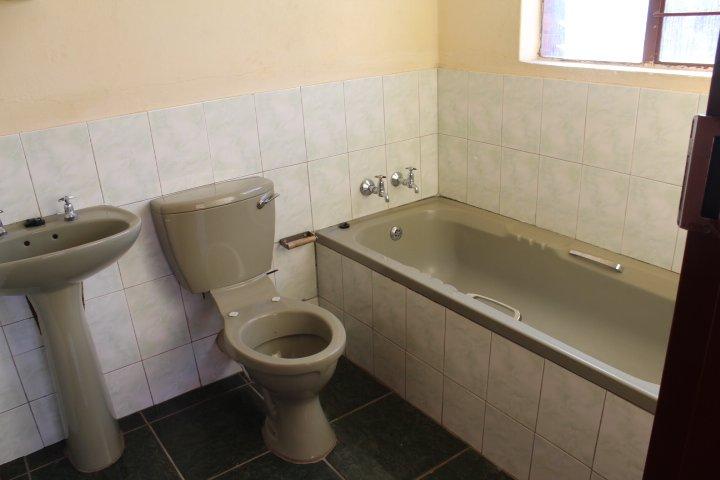 3 Bedroom Property for Sale in Karenpark Gauteng