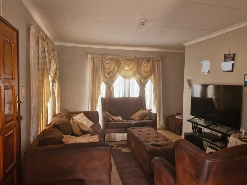 3 Bedroom Property for Sale in The Orchards Gauteng