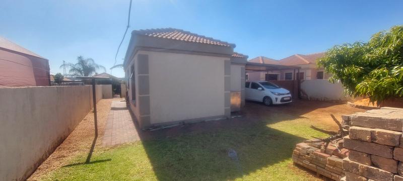 3 Bedroom Property for Sale in The Orchards Gauteng