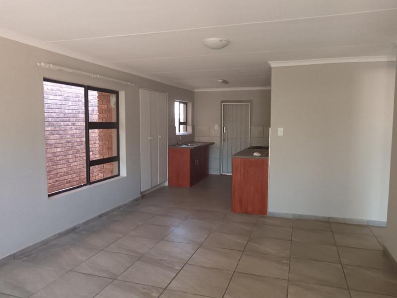 2 Bedroom Property for Sale in Theresa Park Gauteng