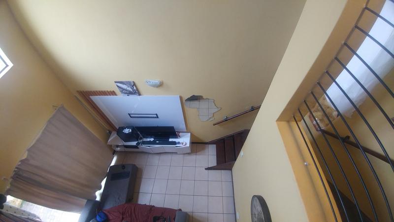 1 Bedroom Property for Sale in Pretoria North Gauteng