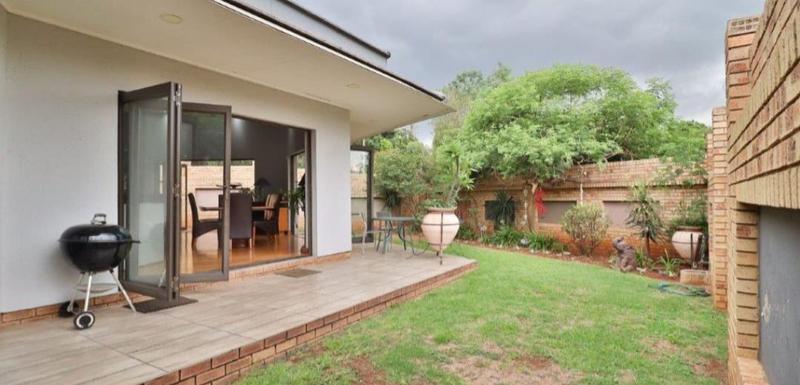 3 Bedroom Property for Sale in Alberante Gauteng