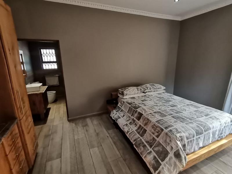 3 Bedroom Property for Sale in Vanderbijlpark SW 5 Gauteng