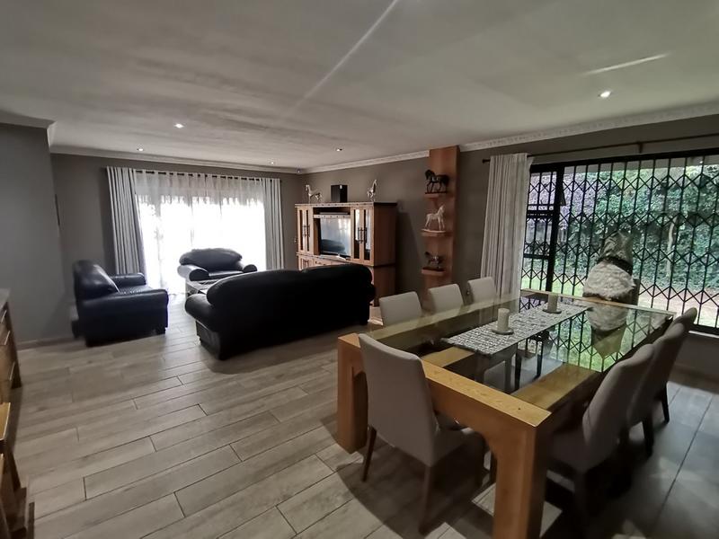 3 Bedroom Property for Sale in Vanderbijlpark SW 5 Gauteng