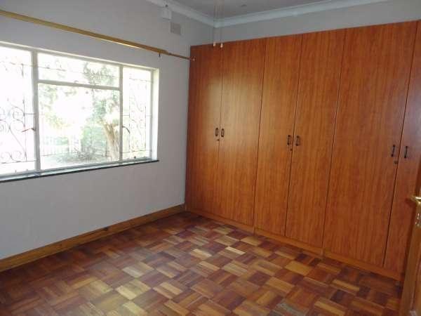 To Let 3 Bedroom Property for Rent in Mountain View Gauteng