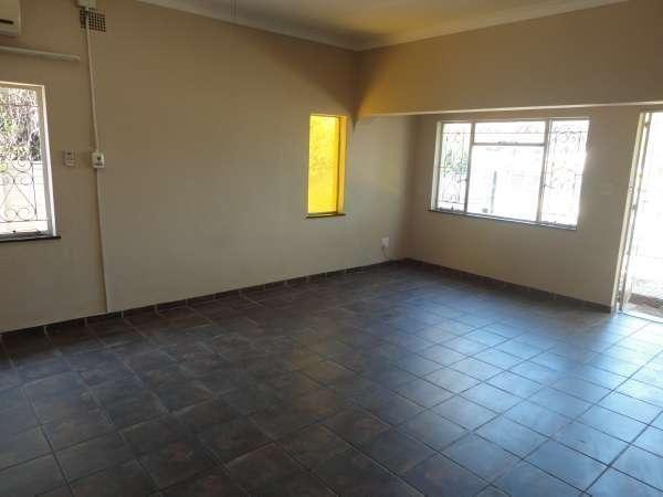 To Let 3 Bedroom Property for Rent in Mountain View Gauteng